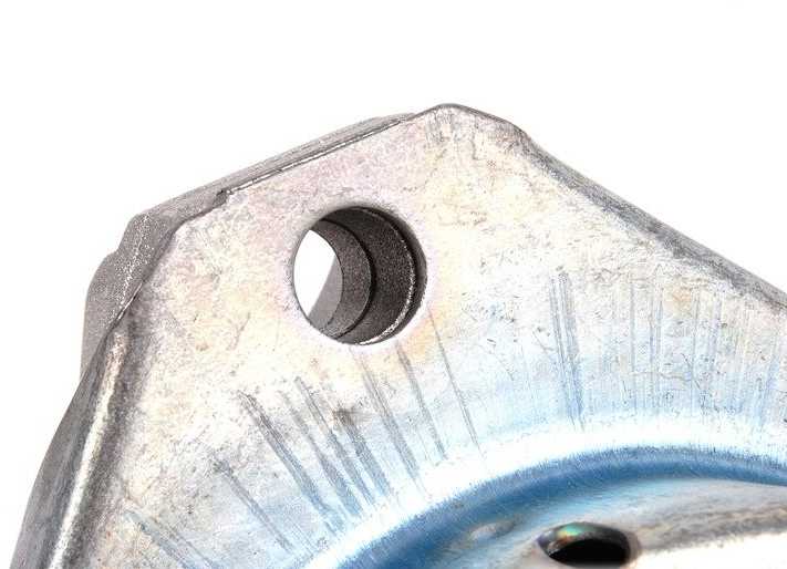 BMW Variklio Atramos Dešinė Originalus 22116776668