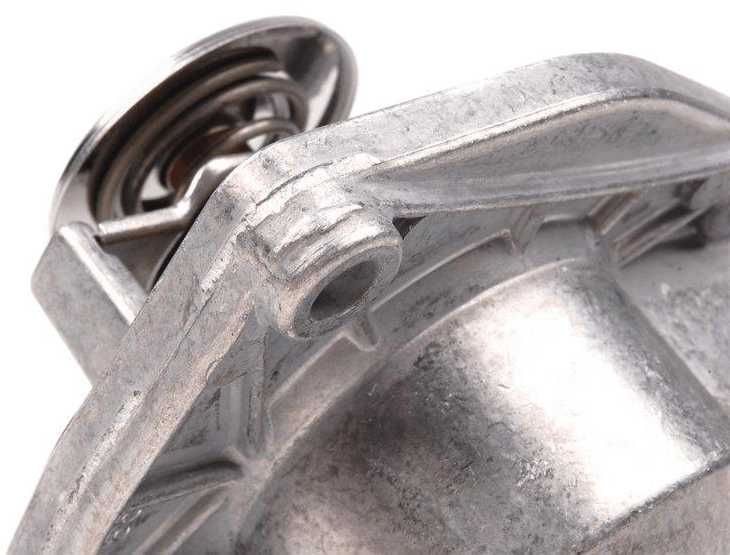 BMW Variklio Ausinimo Termostat E38 E31 11531745922