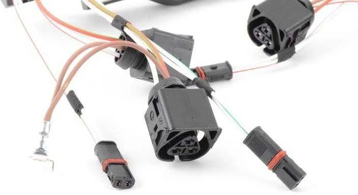 BMW Variklio Isipinimo Modulio Laidininkas F20 F21 F30 F32 Originalus 12518654233