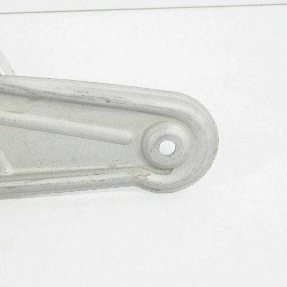 BMW Variklio Katalizinio Konvertoriaus Laikiklis F20 F21 F22 F30 18208631947 Originalus