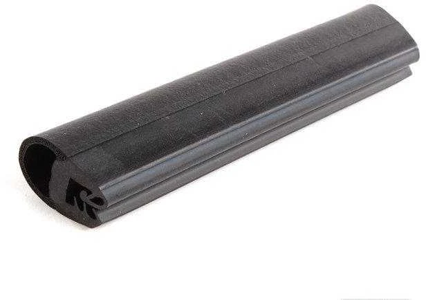 BMW Variklio Kompartmento Šoninis Antgalis 1 E81 E87 E90 Originalus 51767158689