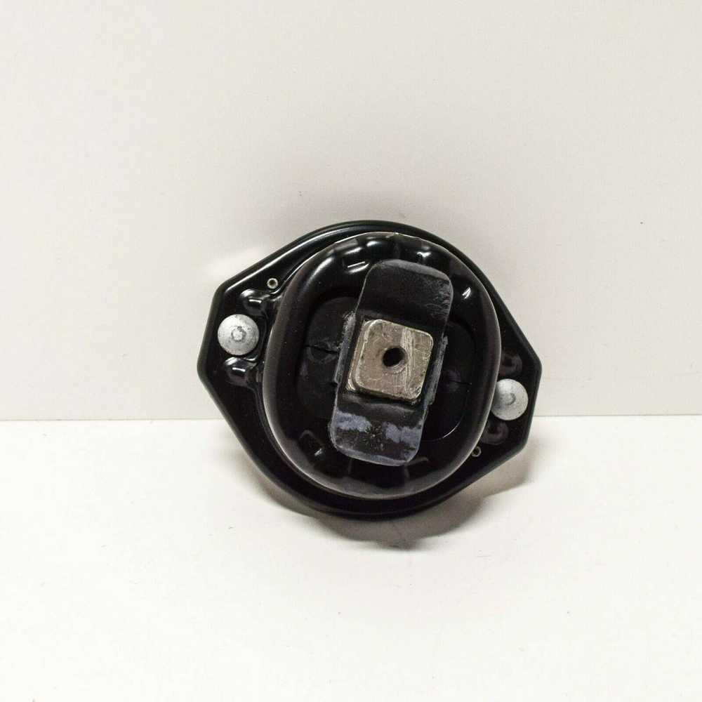 BMW Variklio Laikiklis Desinysis 7 E65 E66 Originalus 22116771918