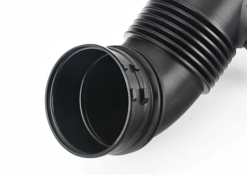 BMW variklio oro įsiurbimo žarnelė kairėje 13717848382 originali