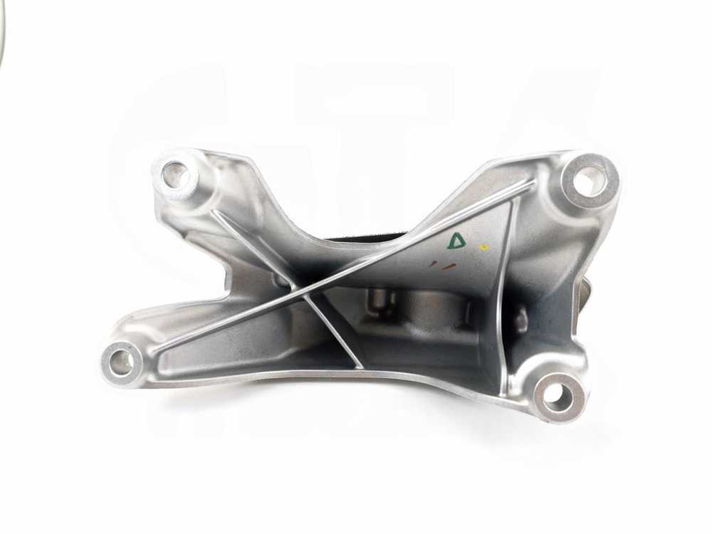 BMW Variklio Palaikymo Šarnyras Dešinysis F20 F21 F22 F23 F30 F31 F32 F33 F34 F36 Originalus 22116859012