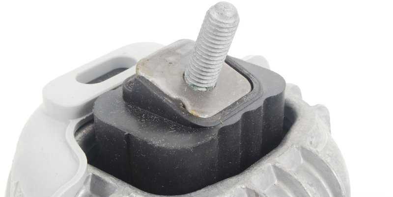 BMW Variklio Plokštė Dešinė Originalus 22116793240