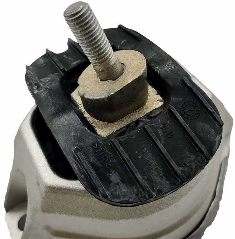 Bmw Variklio Priedas 5 E60 Lci 04 2006 12 2009 Originalus 22116777118