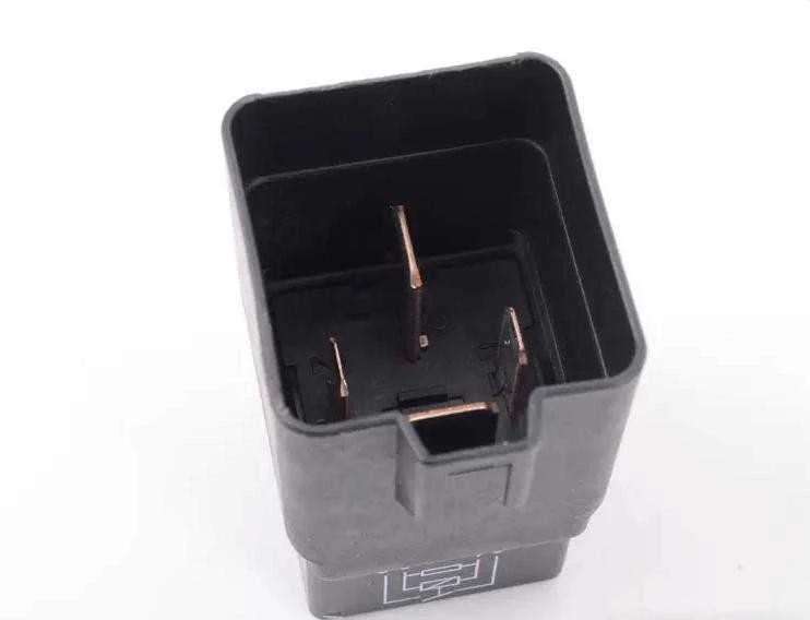 BMW Variklio Relejas 1 F20 F21 F30 F31 61369207913 Originalus