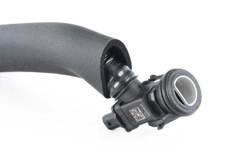 BMW Variklio Ventiliacijos Vamzdis Silpnai Šildomas F20 F21 F22 F30 G20 Originalus 11157623745
