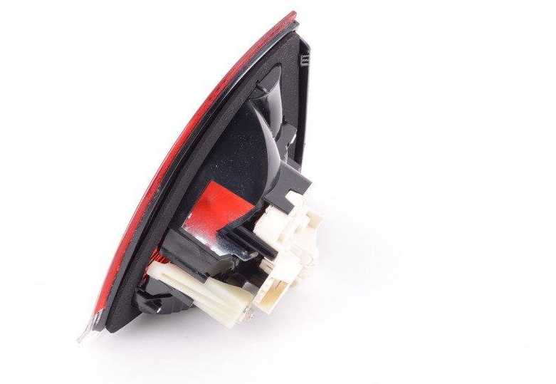 BMW Vidinis Galinis Žibintas Dešinės Pusės 318d 320d 325i Originalus 63210411420