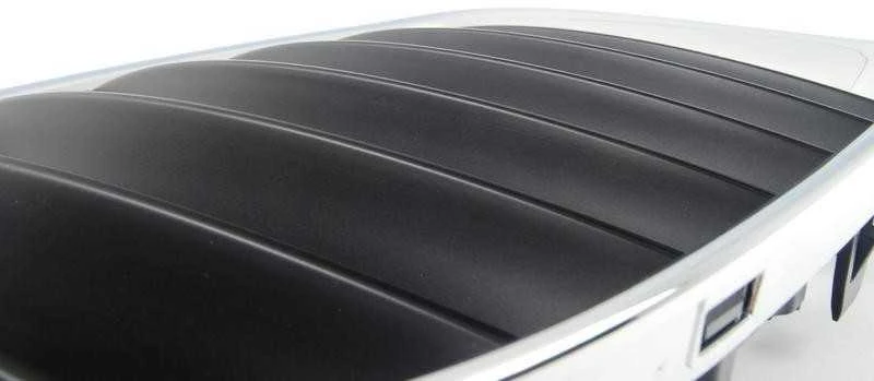 BMW X1 E84 Priekinis Dešinysis Grillis Originalus 51112993306