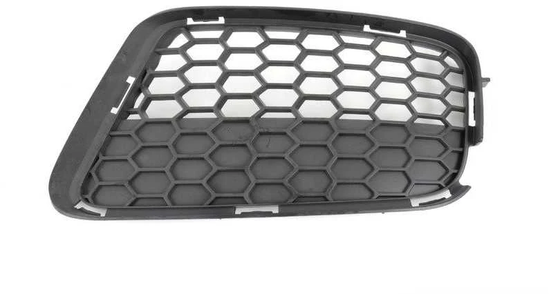 BMW X1 E84 Priekinis Grotelis Dalinai Atviras Originalus 51117845542