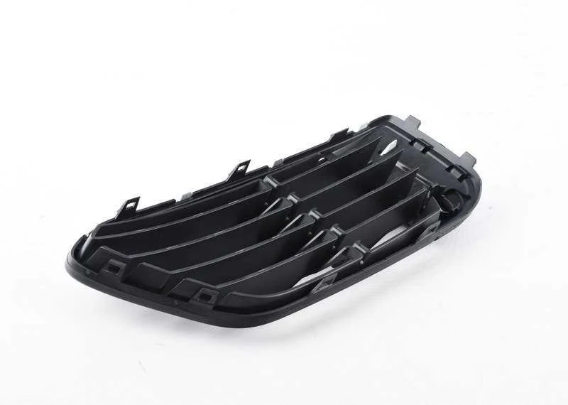 Bmw X1 F48 Atviras Tinklelis Desine Originalus 51117453988