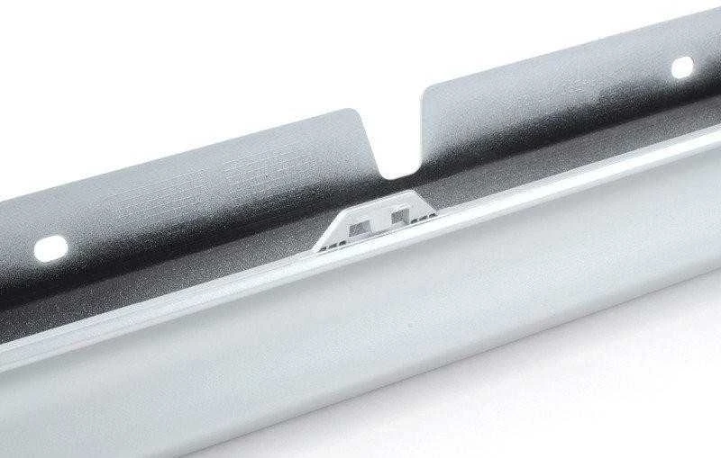 BMW X1 F48 Kairys Underride Guard Panelas Originalus 51777379993