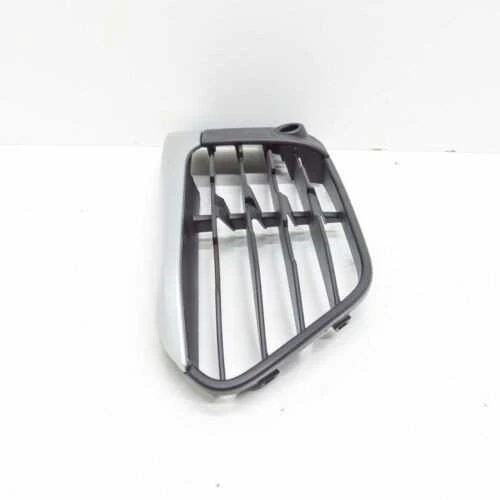 BMW X1 SERIES F48 X Line priekinio bamperio apatinės grotelės Kairė originali 51117453987