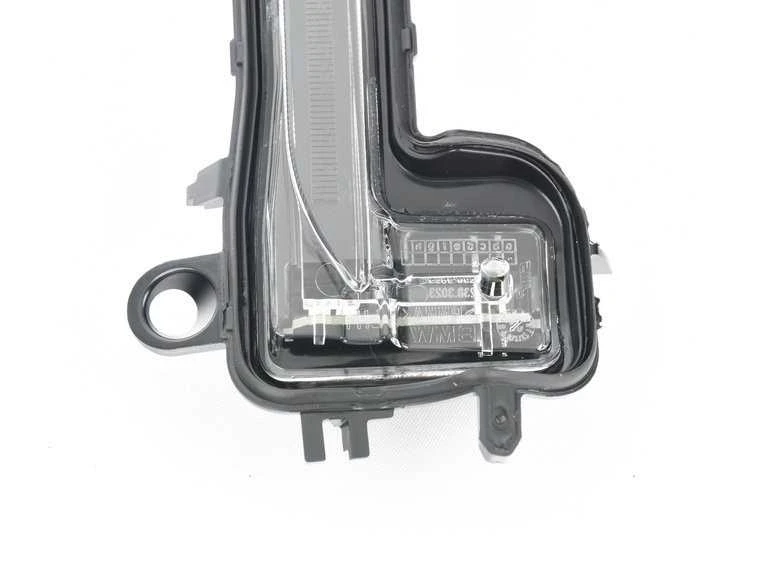 BMW X2 F39 Z4 G29 Kairysis Šoninis Žibintas Originalus 63137461785