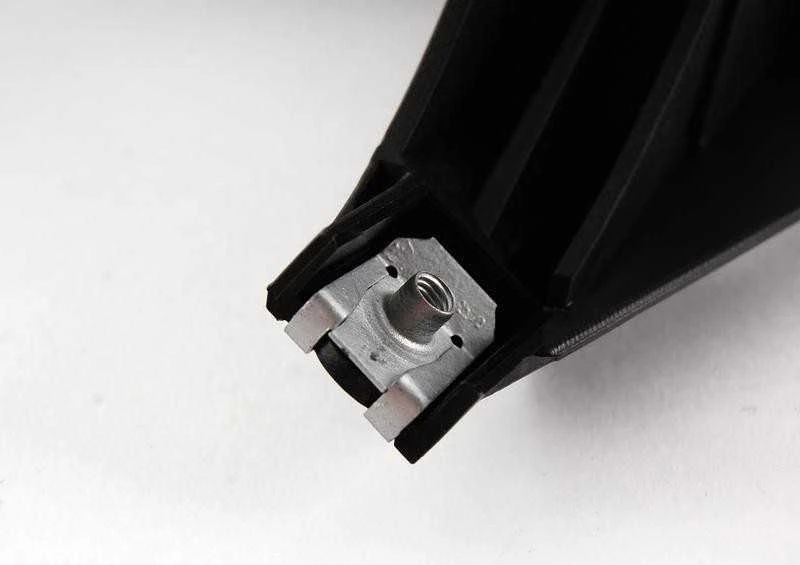 Bmw X3 E83 Kairysis Galinio Žibinto Skėtis Originalus 63126939199