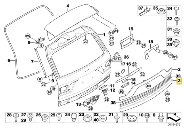 Bmw X3 E83 Liftgate Žemutinės Plokštės Trimas Originalus 51133400393