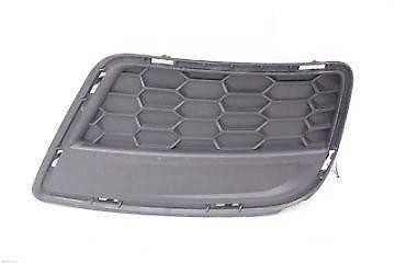 BMW X3 F25 Dešinė Uždara Grotelė Originalus 51118050446