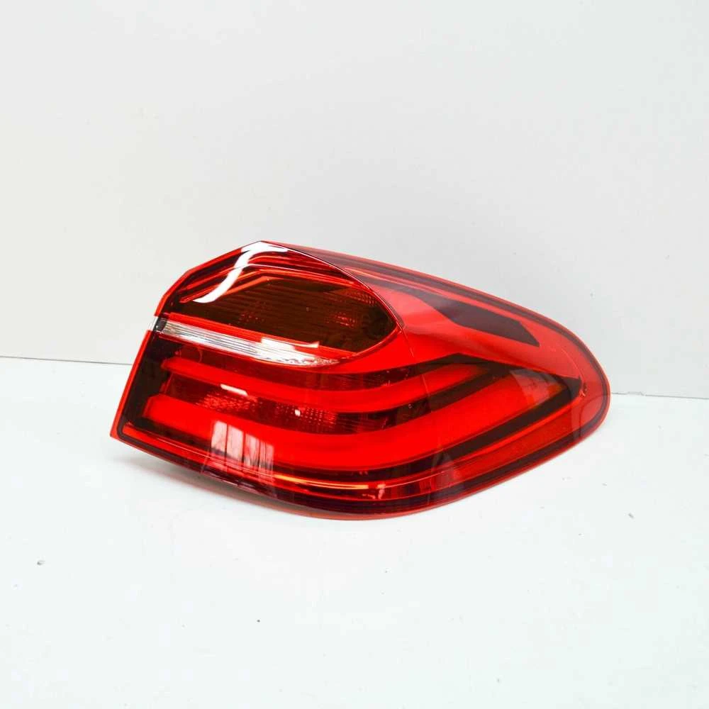 BMW X4 F26 galinis dešinysis galinis žibintas 7331280 63217331280 NAUJAS GENIALUS