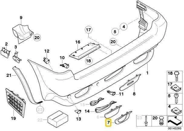 BMW X5 E53 3.0i 2000-2006 ORIGINAL Galinės Bamperio Dangčio Išmetimo Vamzdžio Atidarymas Dešinėje