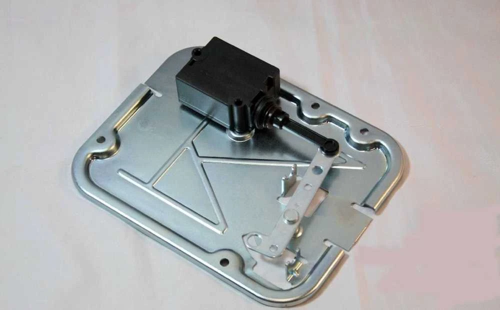 Bmw X5 E53 Galinio Luiko Blokavimo Variklis Originalus 51248408497