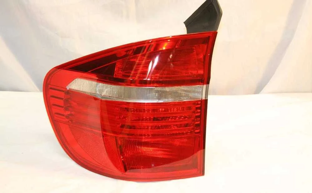 BMW X5 E70 Galinio Šviesos Kairysis Šoninis Panelis Originalus 63217200819