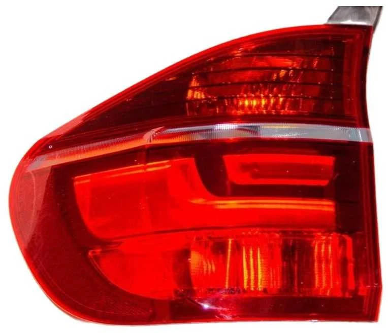 Bmw X5 E70 Galinis Žibintas Šoniniame Skydelyje Kairėje Originalus 63217227789