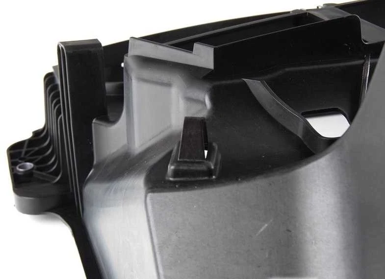 Bmw X5 E70 Oro Šildytuvo Vėdinimo Kanalas Originalus 51647177878