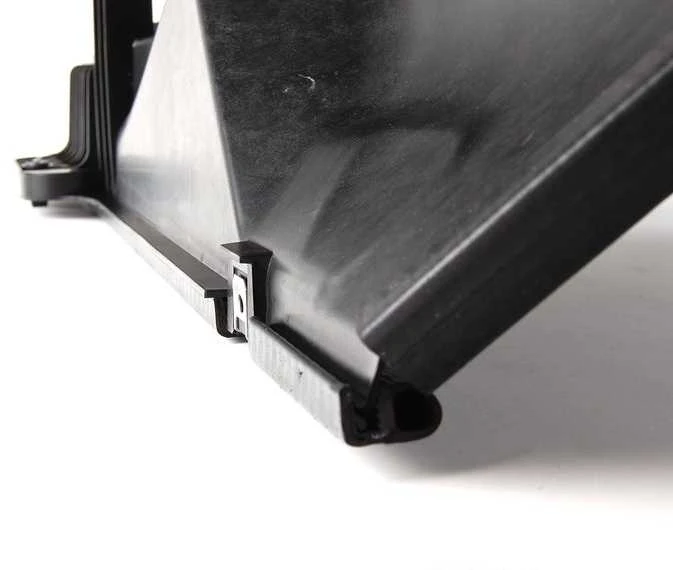 Bmw X5 E70 Oro Šildytuvo Vėdinimo Kanalas Originalus 51647177878