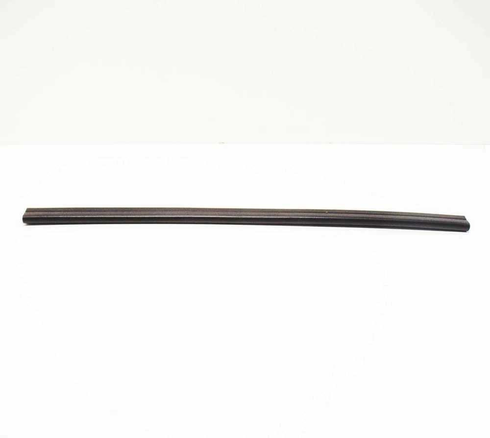 BMW X5 E70 variklio dangčio šoninis sandariklis 51237148341 7148341 NAUJAS ORIGINALUS