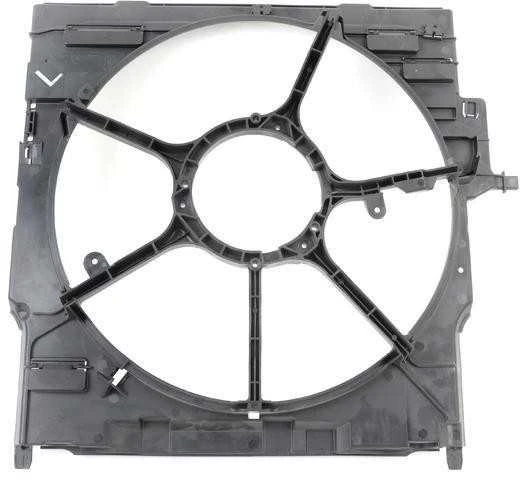 Bmw X5 E70 X6 E71 Ventiliatorius Skydas Originalus 17428618245