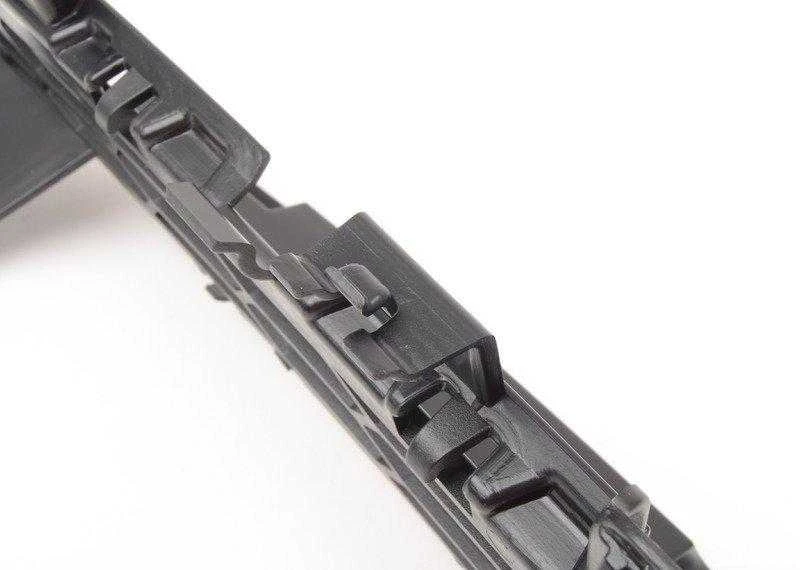 Bmw X5 F15 Grotelės Vidurinė Viršutinė Dalis Originalus 51118054013
