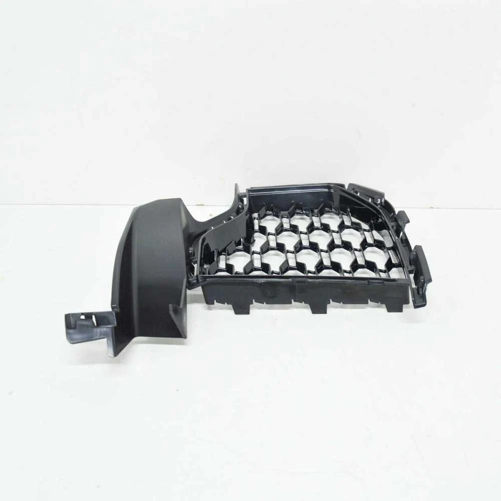 Bmw X5 G05 Dešinė Atvira Šoninė Grillė Originalus 51118070174