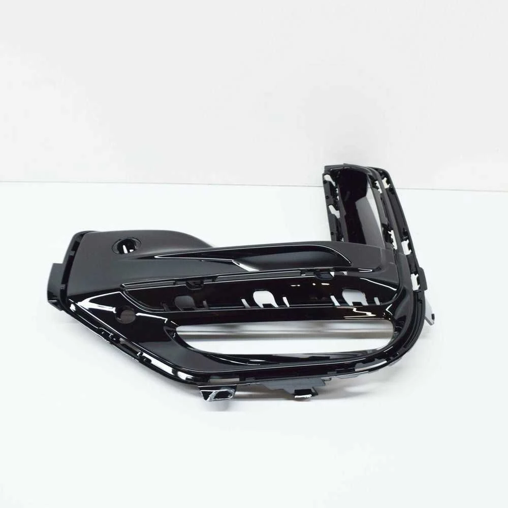 Bmw X5 G05 Dešinės Pusės Rūko Žibintų Dangtelis Originalus 51118746240