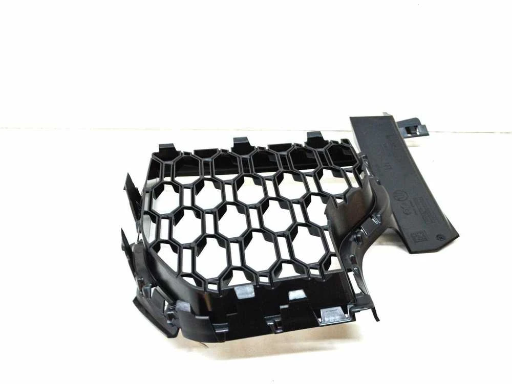 BMW X5 G05 Kairys Atviras Šoninis Grillis Originalus 51118070173