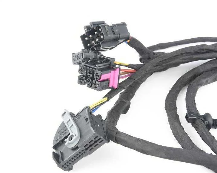 BMW X5 G05 Priekabos Variklio Valdymo Kablis Originalus 61129834453