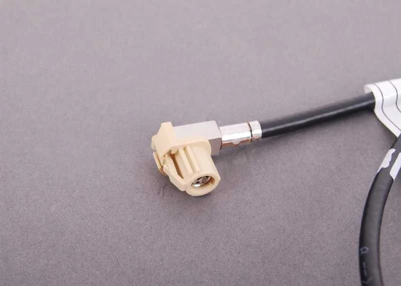 BMW X5 X6 SERIJOS E70 E71 E72 USB ADAPTERIO LAIDAS 61129255716 ORIGINALUS
