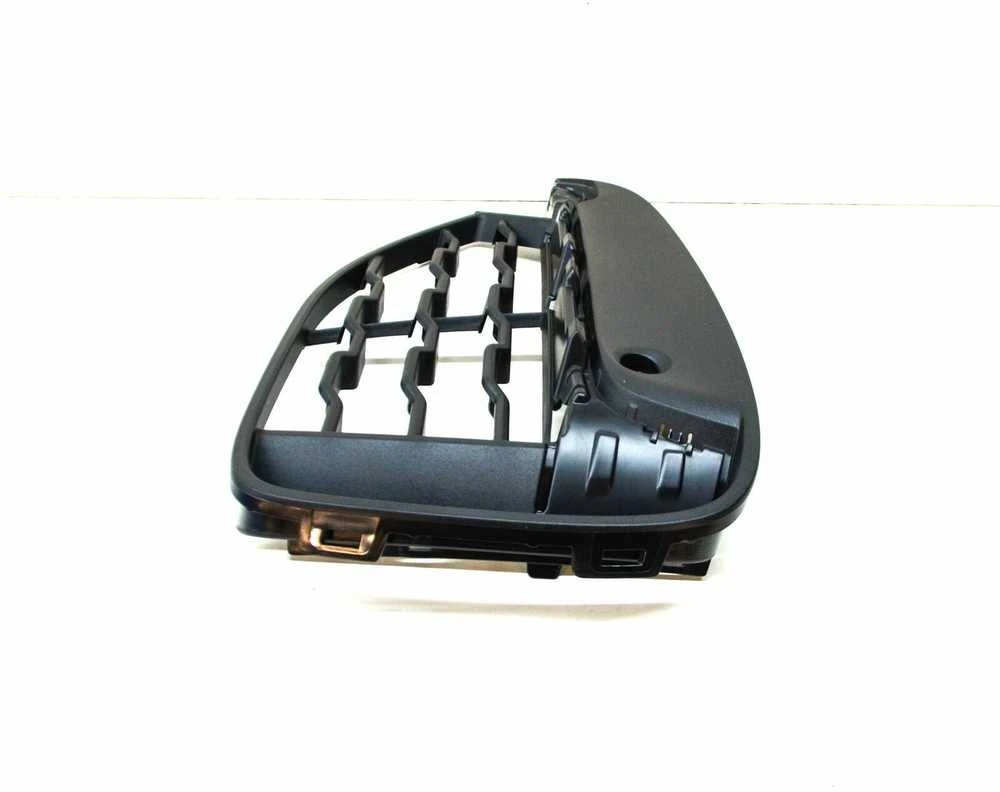 BMW F16 priekinis bamperis kairėje atidarytos M grotelės Originalus 51118069325