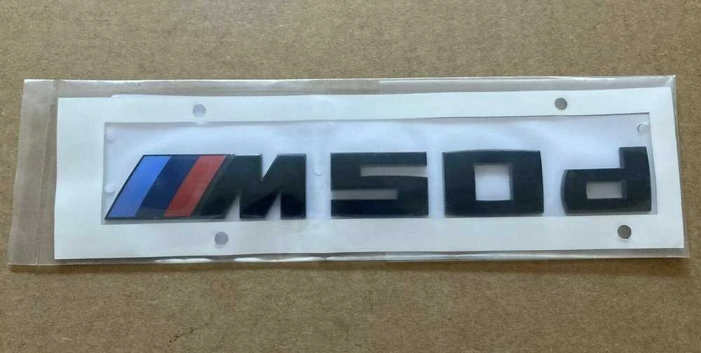 BMW X7 G07 Juodas Šriftas 51142472844