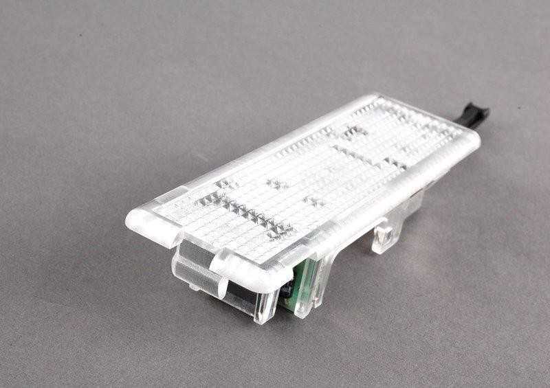 BMW Z3 E36 pirštinių dėžutės lemputė su jungikliu originali 63318360611