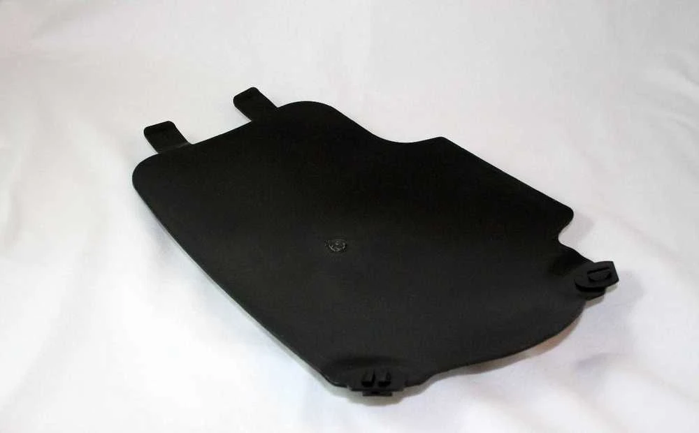 Bmw Z4 E85 E86 Dešinės Pusės Dangtelis Originalus 51717056402