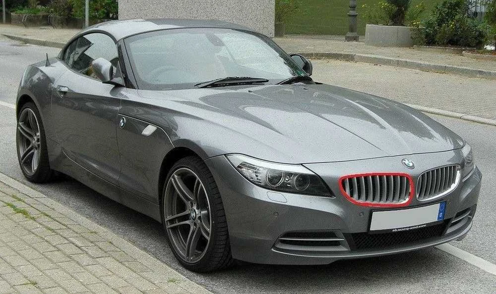 BMW Z4 E89 (2008-2016) Priekinis bamperis O/S Dešinės pusės grotelės Originalus 7181548