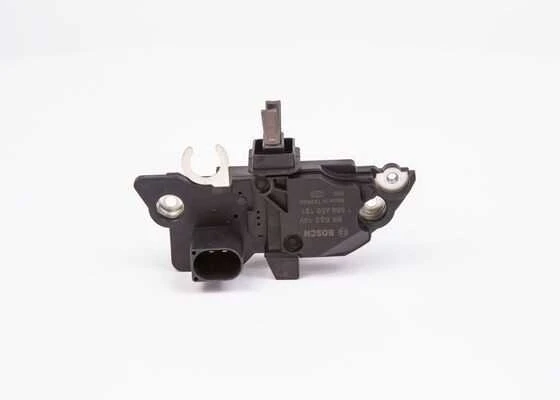 BOSCH generatoriaus reguliatorius 1986AE0131 A0031549806