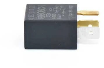 BOSCH relė, kuro siurblys 0332011007 A0025428319