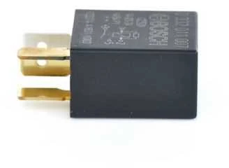 BOSCH relė, kuro siurblys 0332011007 A0025428319