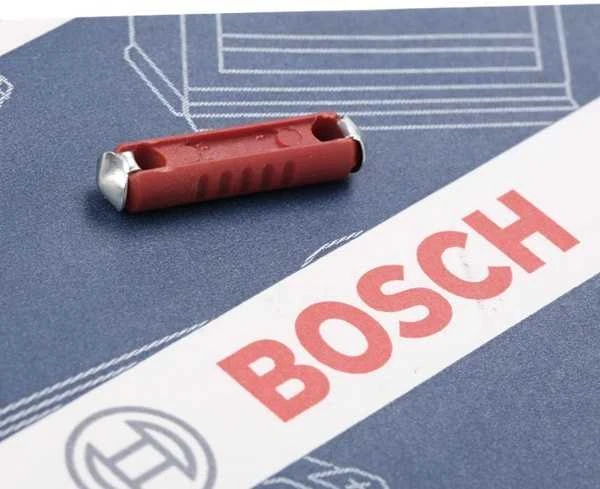 BOSCH saugiklis 1904520018 A0005458334