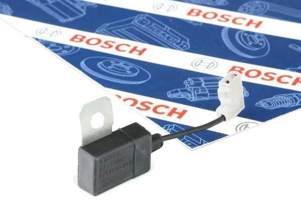 BOSCH slopinimo kondensatorius 0290800036 056903291