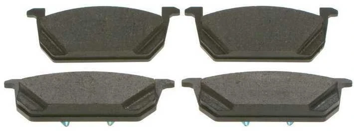 BOSCH stabdžių trinkelių rinkinys 0986424846 2Q0698151AA