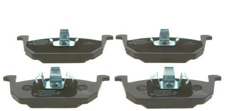 BOSCH stabdžių trinkelių rinkinys 0986424846 2Q0698151AA