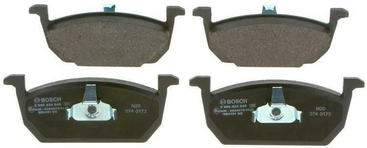 BOSCH stabdžių trinkelių rinkinys 0986424846 2Q0698151AA